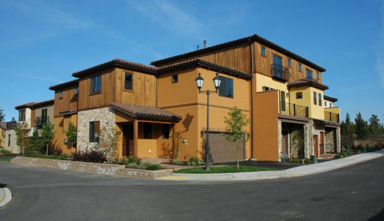 Pronghorn Resort